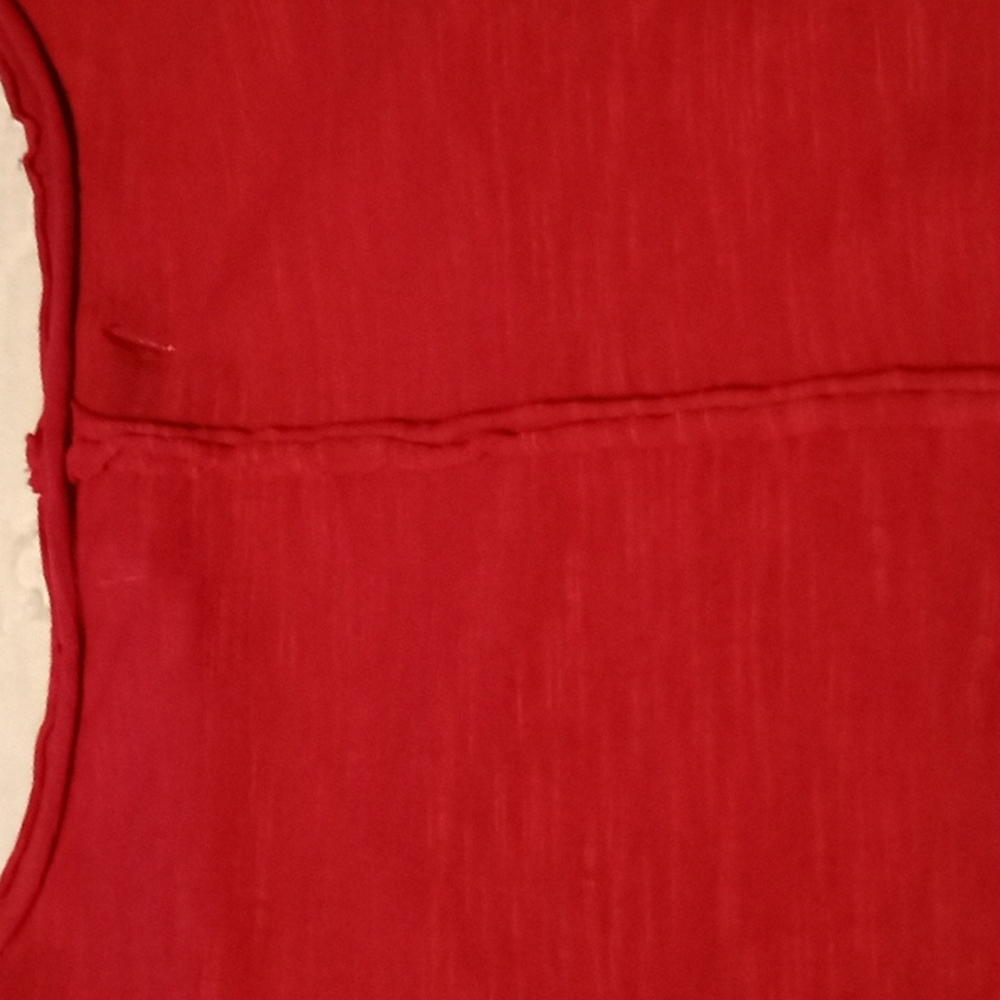 - Max Studio Tank Size S - Picture 8 of 8